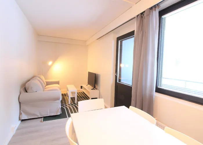 아파트 Forenom Serviced Katuma 1 *