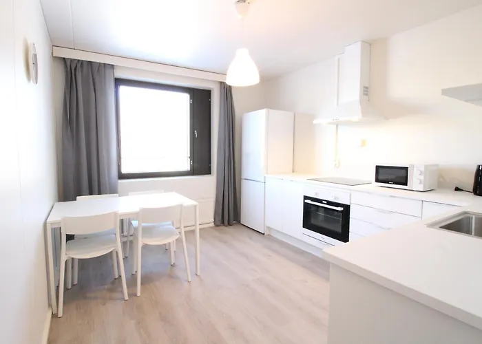 아파트 Forenom Serviced Katuma 1 하민리나